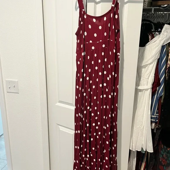 cheap burgundy dresses Comfort Stretch Non-Iron Dot Dress Shirt With Contrast Trim